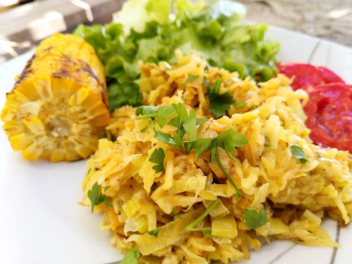 Alho Francês à Brás com maçarocas grelhadas