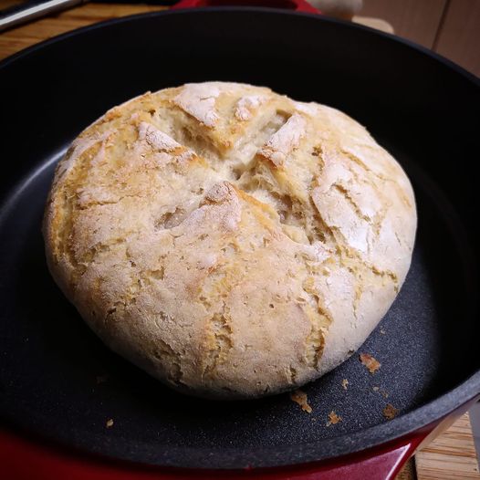 Pão na panela